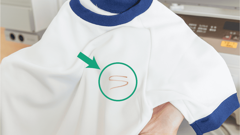 服についた油性ペン汚れの落とし方は？簡単な洗浄方法やおすすめ洗剤を紹介