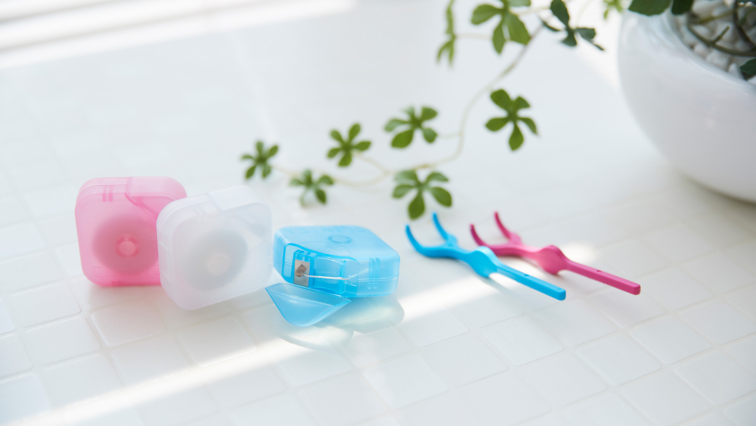 デンタルフロスはめんどうくさくて習慣にできない?毎日使うためのコツを紹介