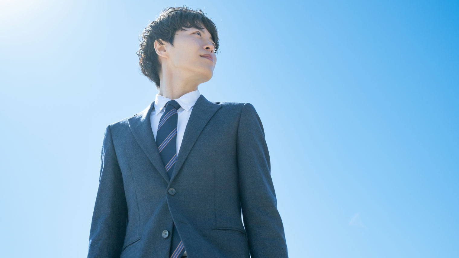 「洗えるスーツ」の上手なお洗濯と干し方
