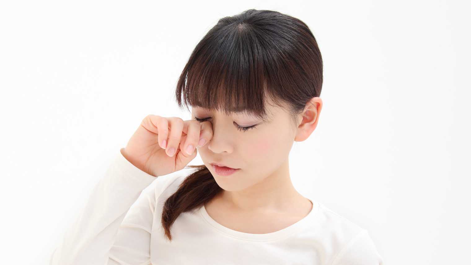 目がかゆい時はどうしたらいい?「目のかゆみ」の原因と対処法・予防法