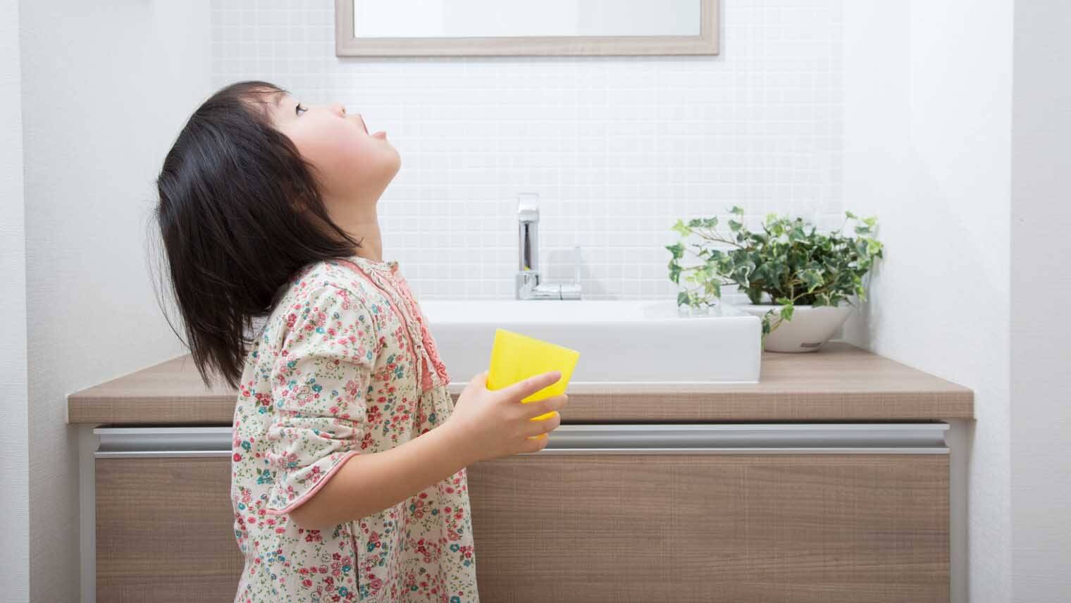 知っておきたい「うがい」のコツ！風邪の季節の前に効果的な方法を覚えよう