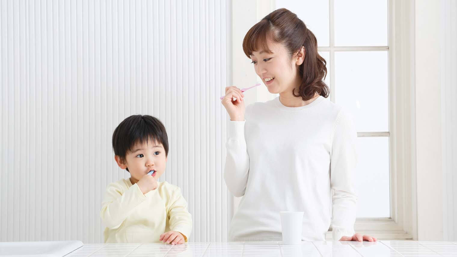 子どものハブラシの選び方!乳児・幼児・小学生の歯みがき習慣化を目指そう