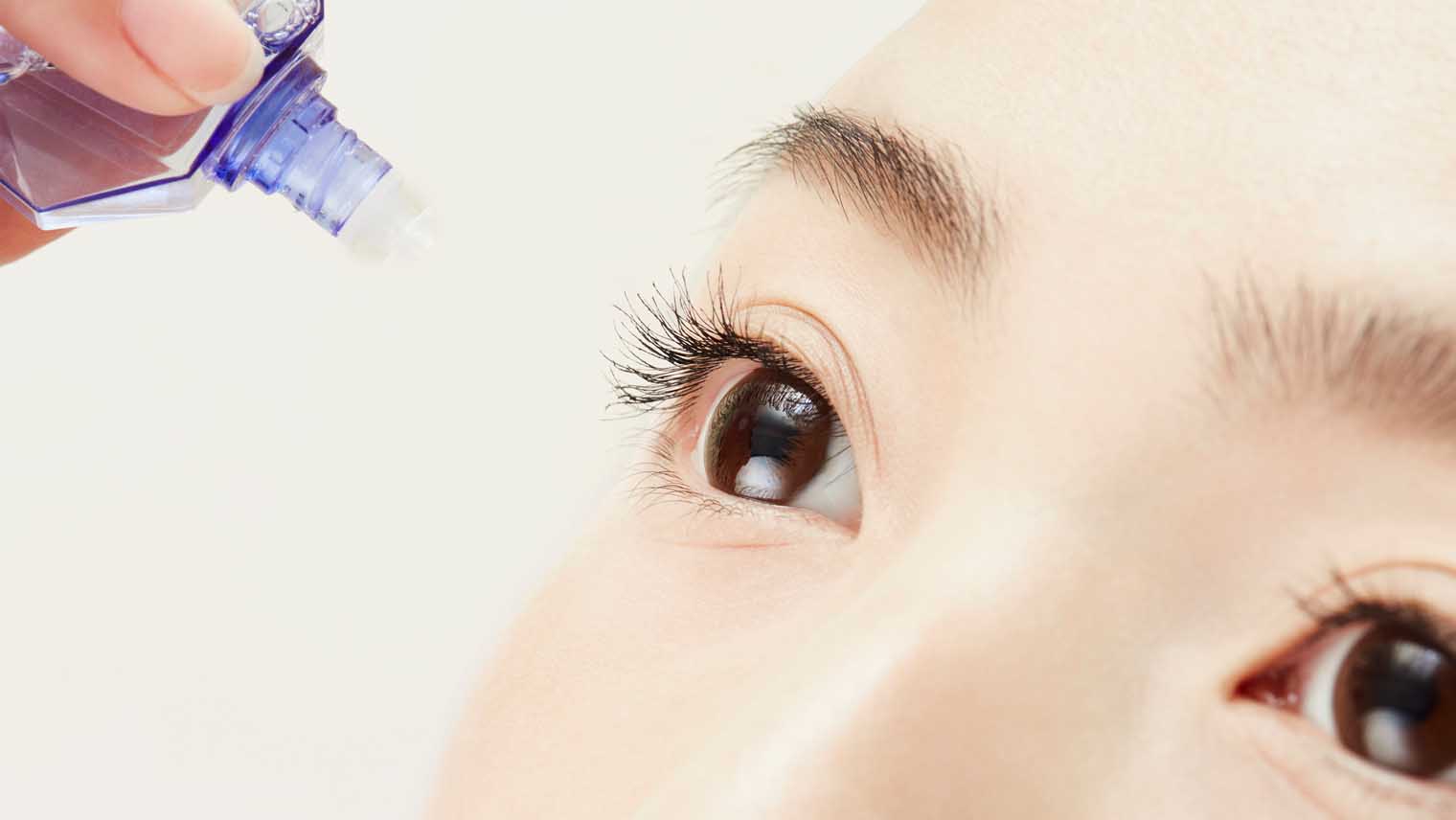 目薬、上手に差せていますか?~差し方のコツ、正しい保管・取り扱い方~