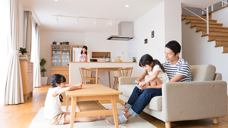 アレルギーの原因にもなるハウスダストとは?対策や掃除方法を紹介!
