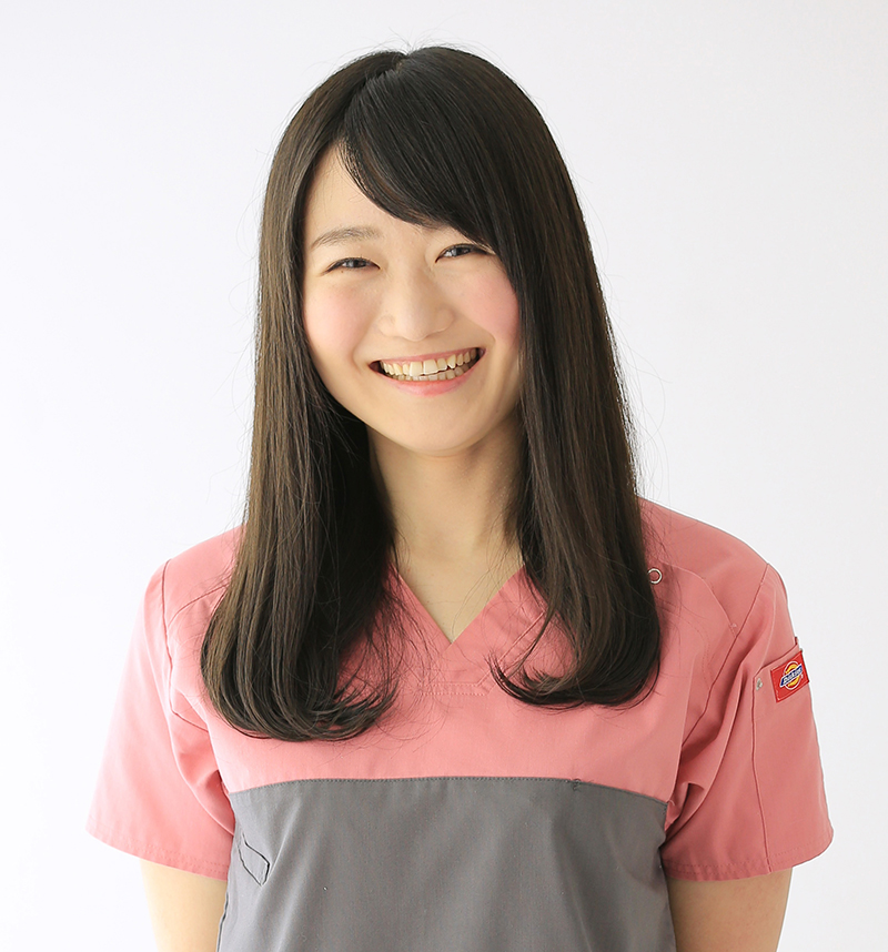 本吉ひとみ
